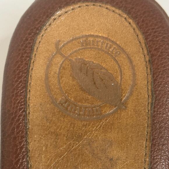 H.S. TRASK MENS 2 TONE BROWN LOAFER SIZE 11 N VIBRAM GUM LITE Black Rubber Soles - Picture 6 of 13